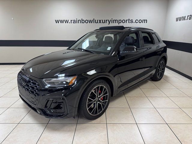 Used 2025 Audi SQ5 Premium Plus w/ Premium Plus Package AWD/4WD image 3