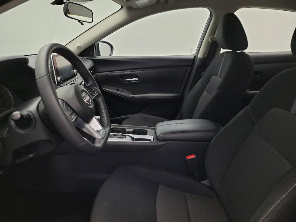 Used 2025 Nissan Sentra SV w/ All-Weather Package FWD image 17