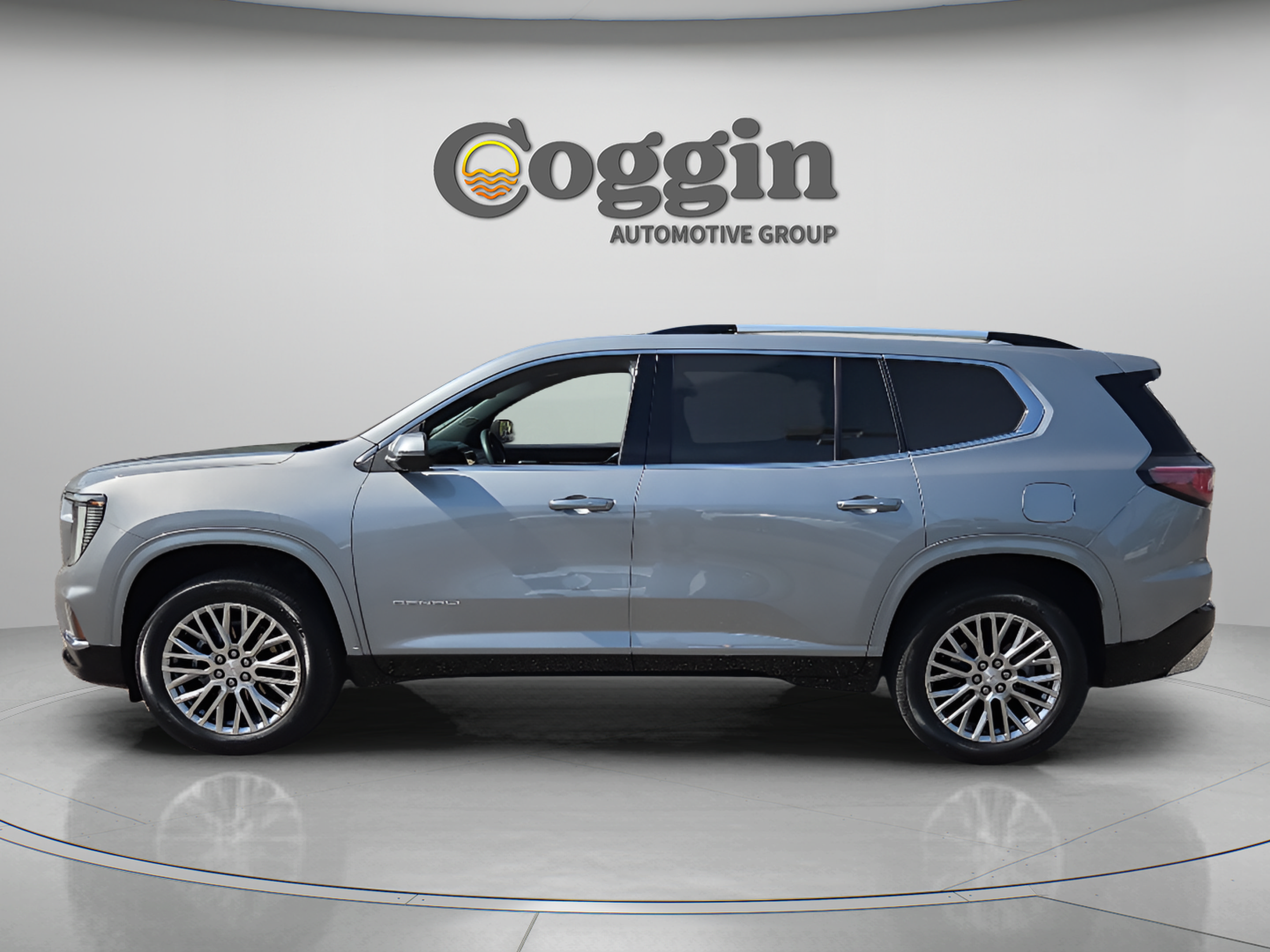 Certified 2024 GMC Acadia Denali FWD image 2