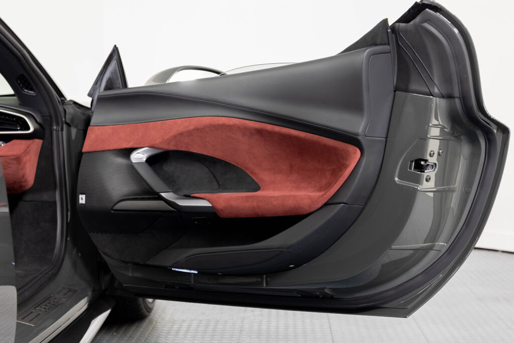 Certified 2024 Ferrari 296 GTS RWD image 16