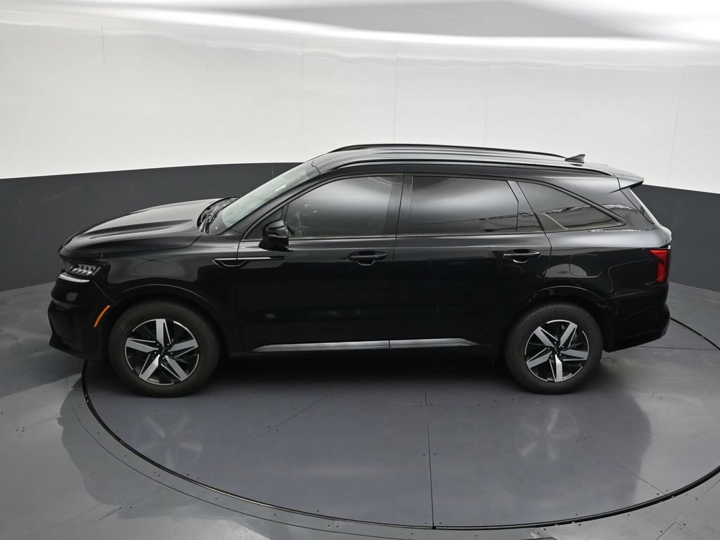 Used 2023 Kia Sorento S FWD image 16