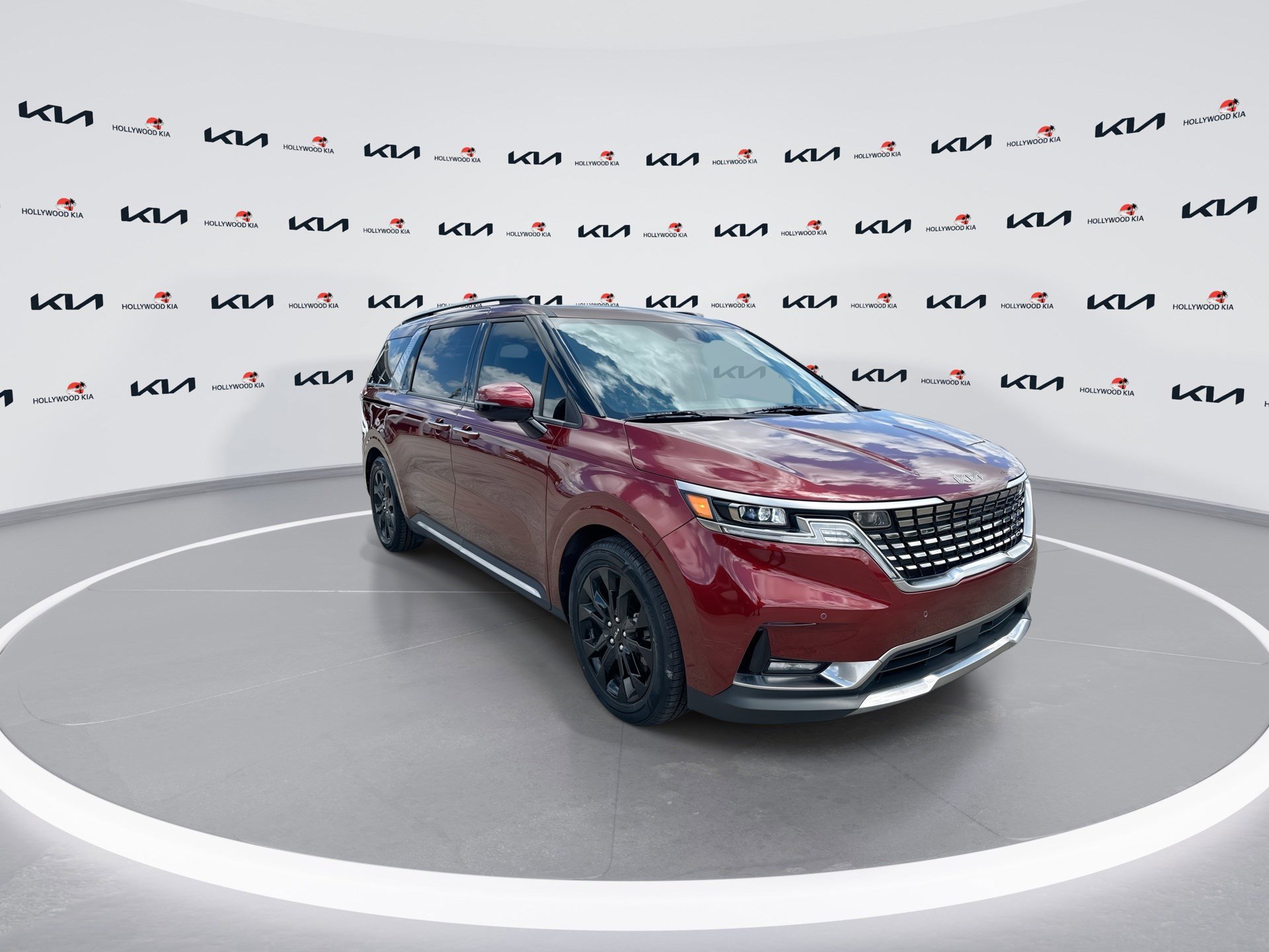 Certified 2024 Kia Carnival SX Prestige image 2