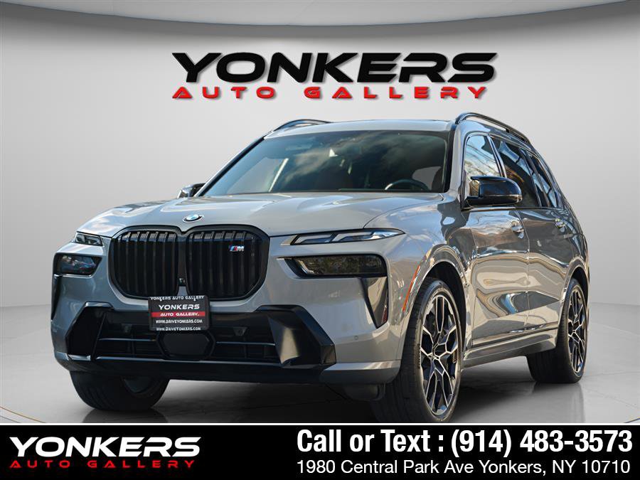 Used 2024 BMW X7 M60i w/ Executive Package image 22
