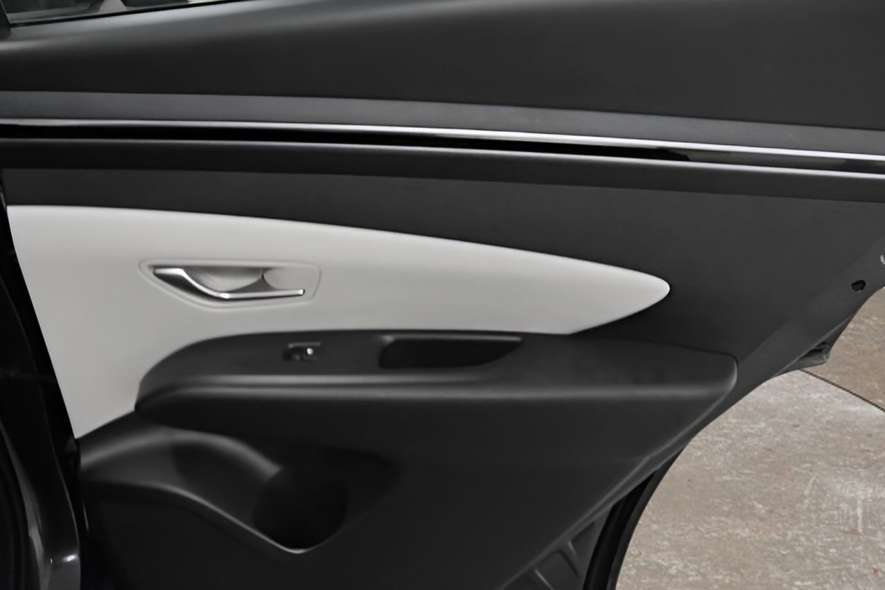 Used 2024 Hyundai Tucson SEL image 15