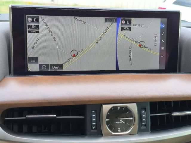 Used 2020 Lexus LX 570 4WD w/ Luxury Package image 24