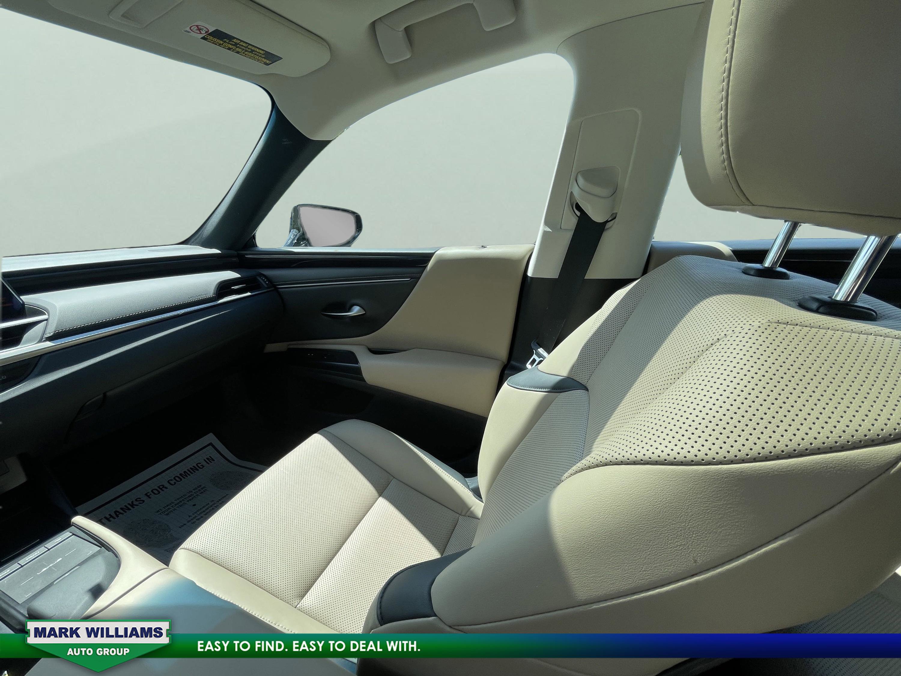 Used 2021 Lexus ES 250 w/ Premium Package image 29