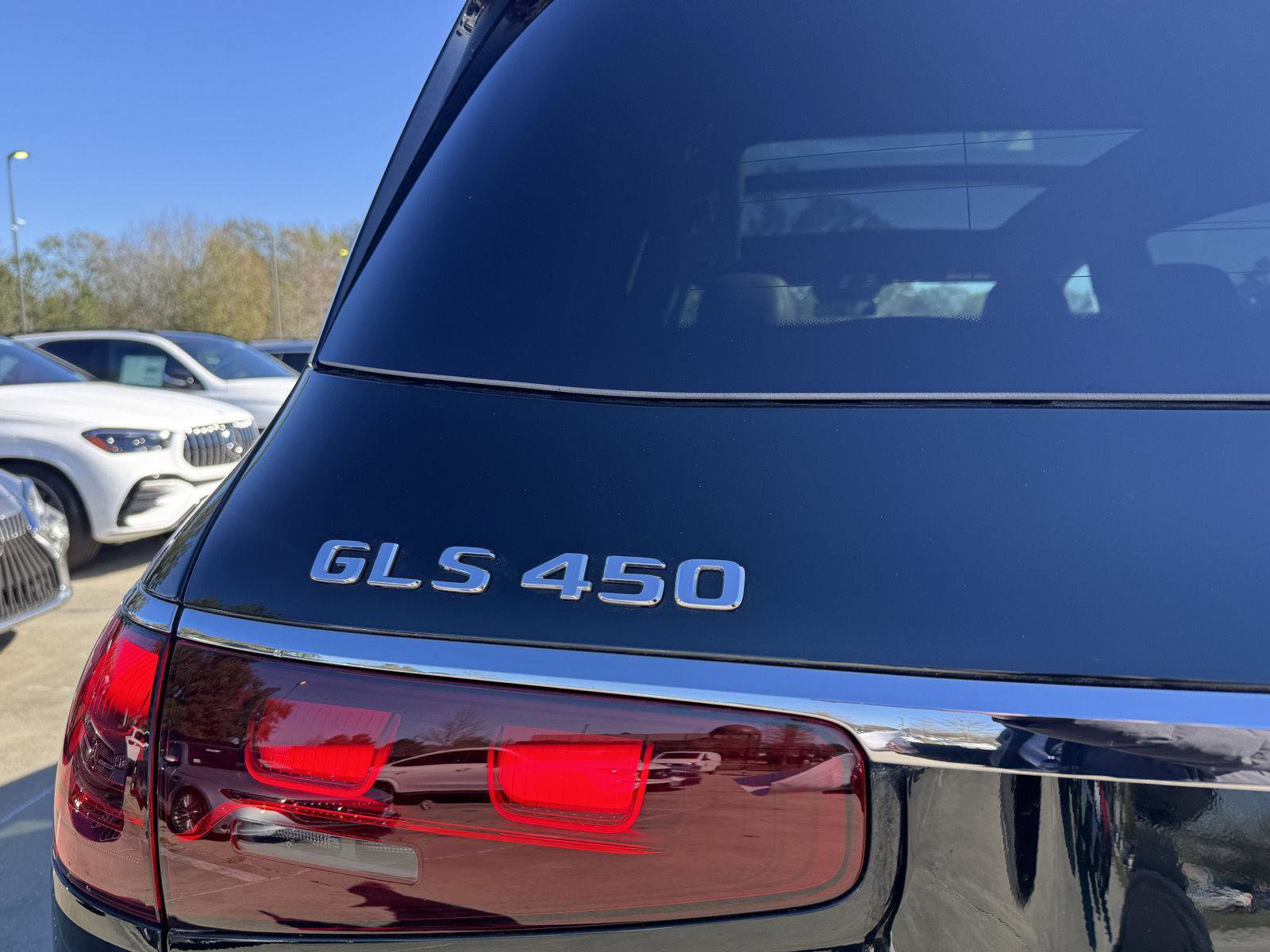 Certified 2025 Mercedes-Benz GLS 450 GLS 450 image 21