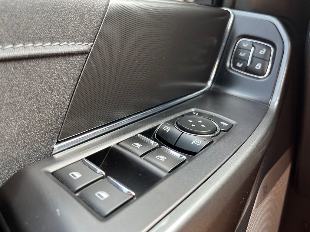 Used 2022 Ford F150 Lariat w/ Equipment Group 502A High image 30