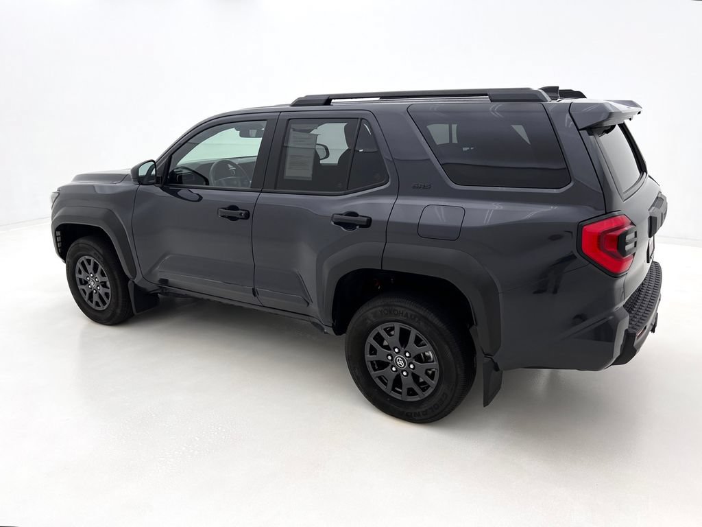 Used 2025 Toyota 4Runner SR5 AWD/4WD image 10