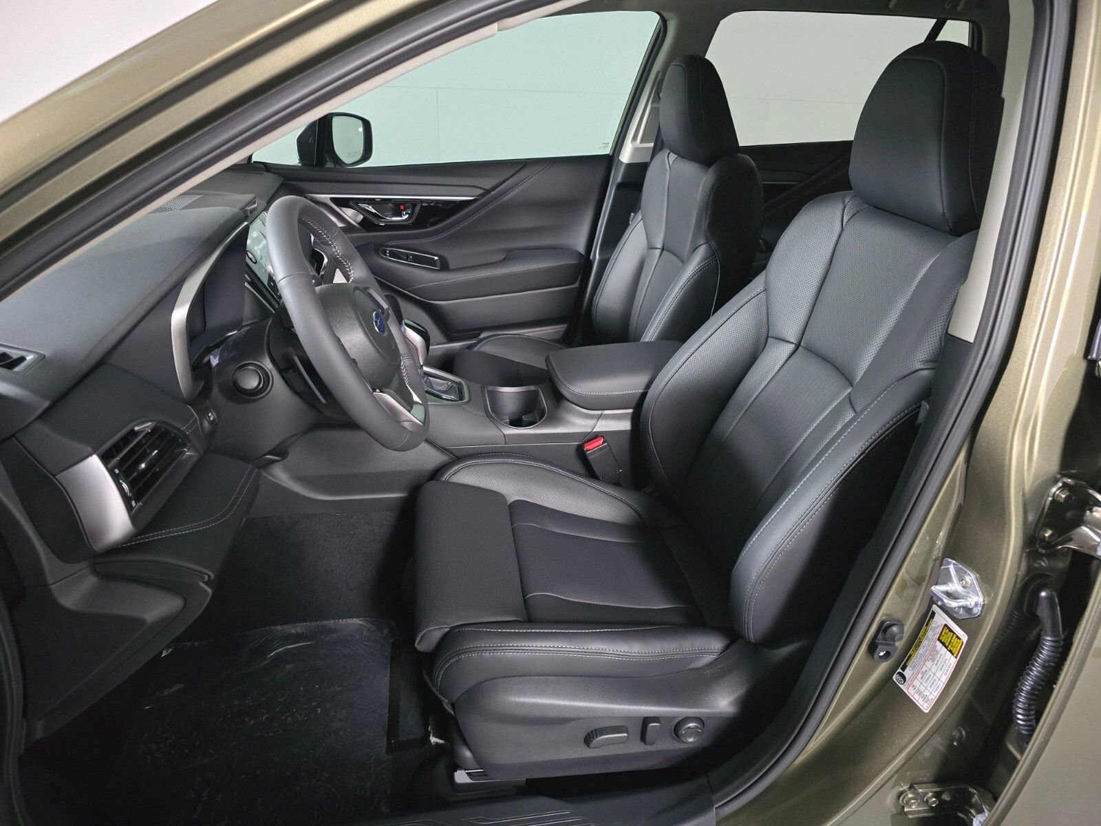 New 2025 Subaru Outback Touring XT image 13