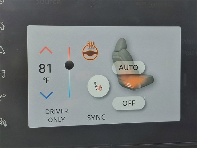 Used 2024 Nissan Ariya ENGAGE image 24