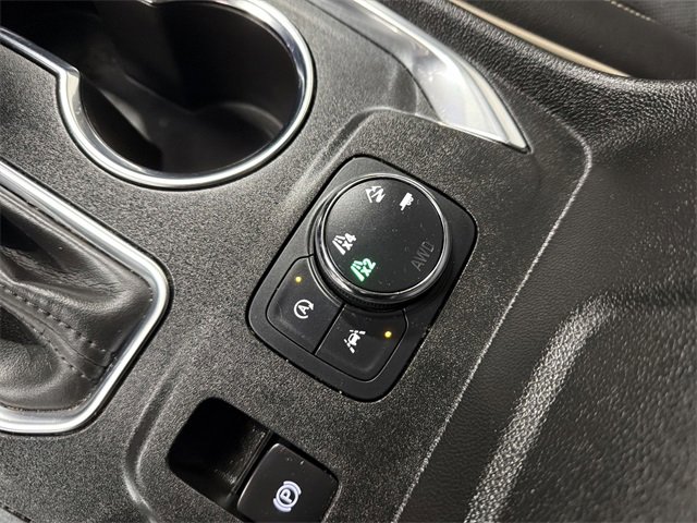 Certified 2022 Chevrolet Traverse Premier image 35