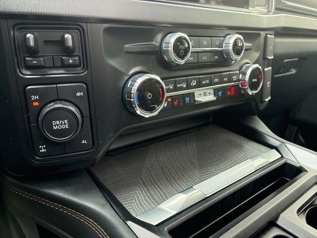Used 2024 Ford F250 Platinum image 30