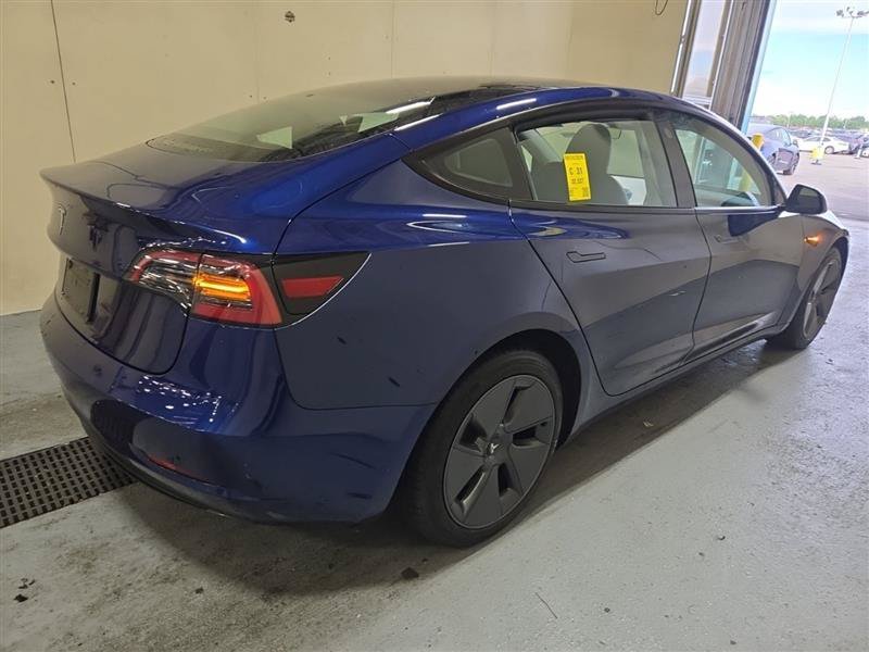 Used 2023 Tesla Model 3 Standard Range RWD image 2