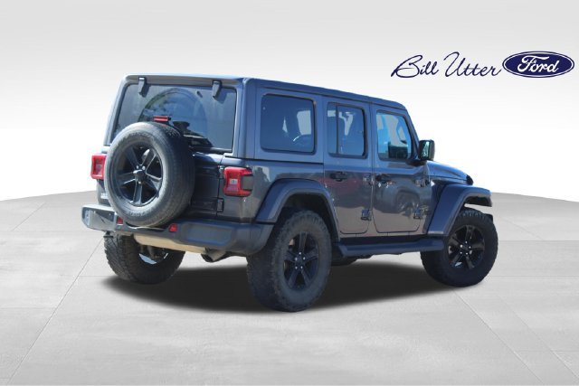 Used 2020 Jeep Wrangler Unlimited Sahara AWD/4WD image 5