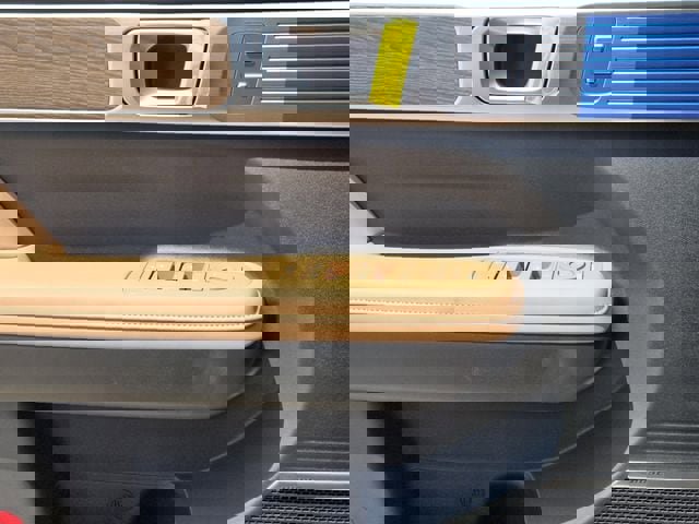 Used 2026 Hyundai Santa Fe Calligraphy image 16