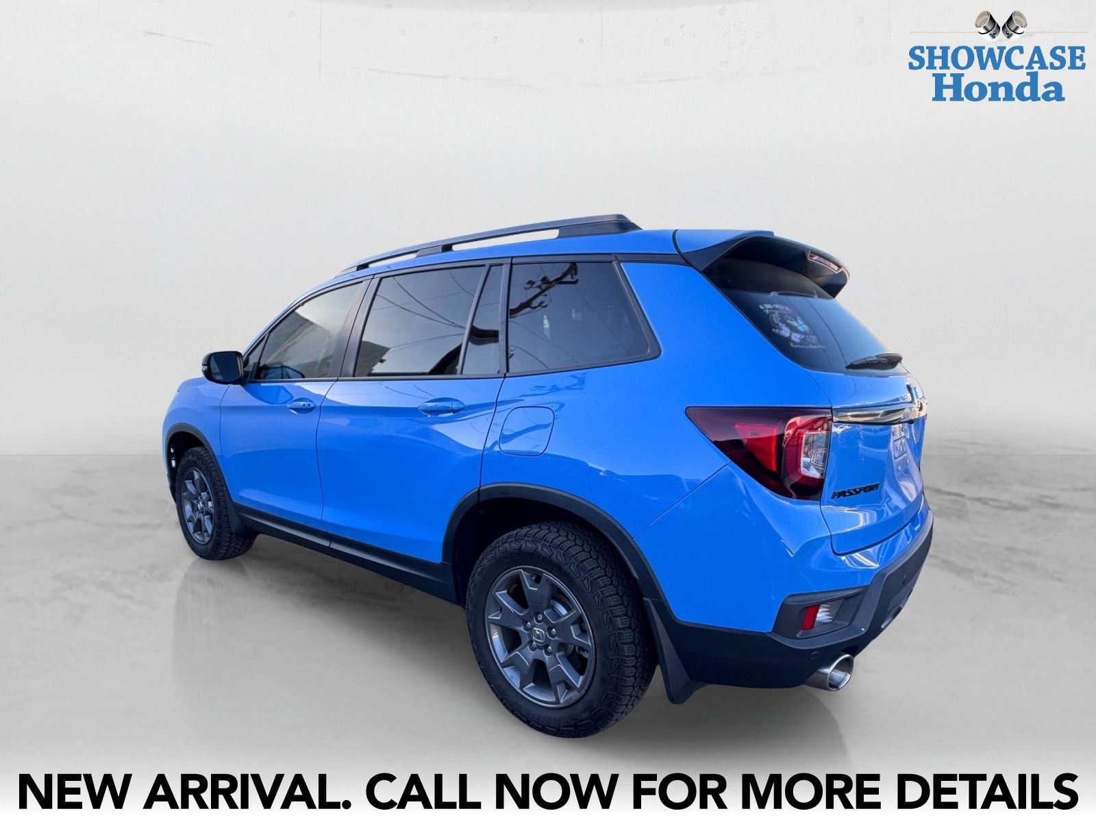 Used 2025 Honda Passport TrailSport image 4