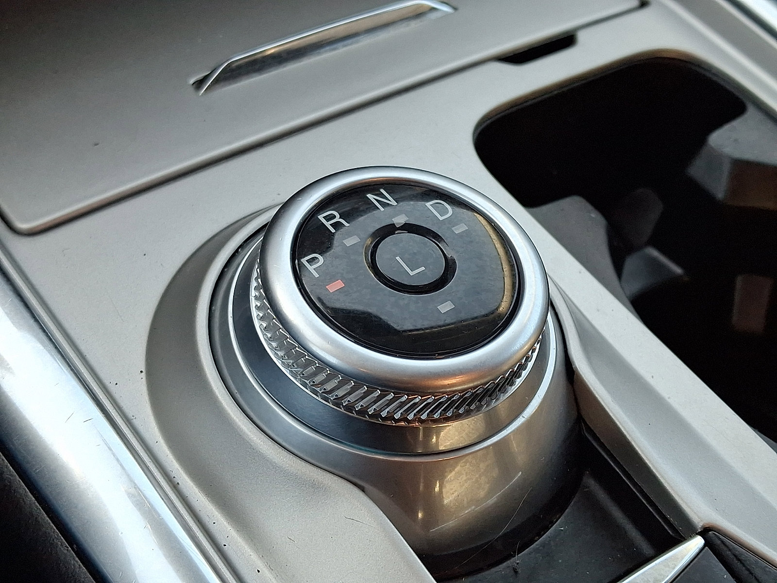 Used 2021 Ford Explorer XLT w/ Equipment Group 202A image 16