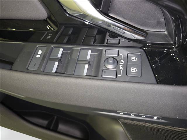 New 2026 Land Rover Range Rover Evoque S AWD/4WD image 26
