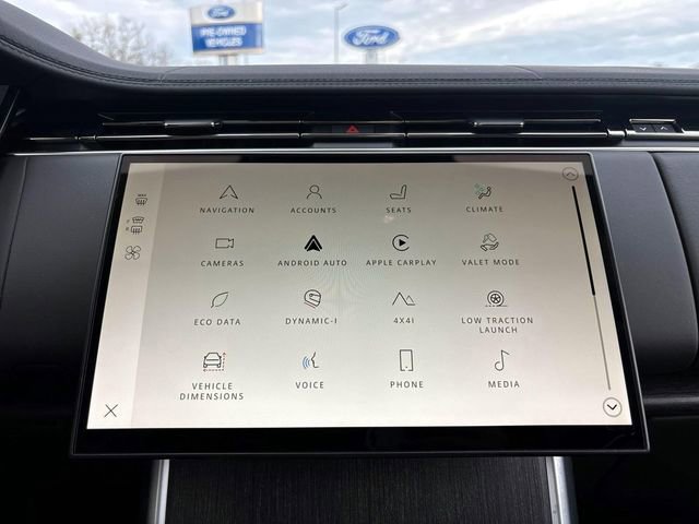 Used 2024 Land Rover Range Rover SE AWD/4WD image 25