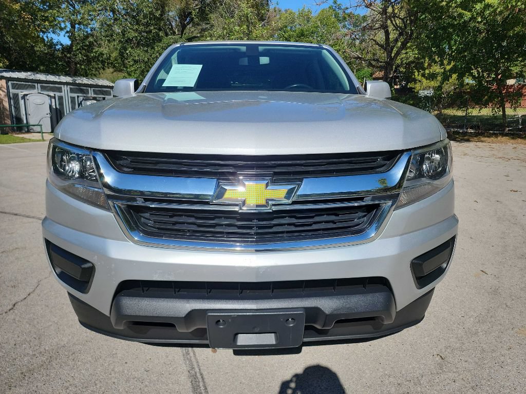 Used 2017 Chevrolet Colorado LT RWD image 2