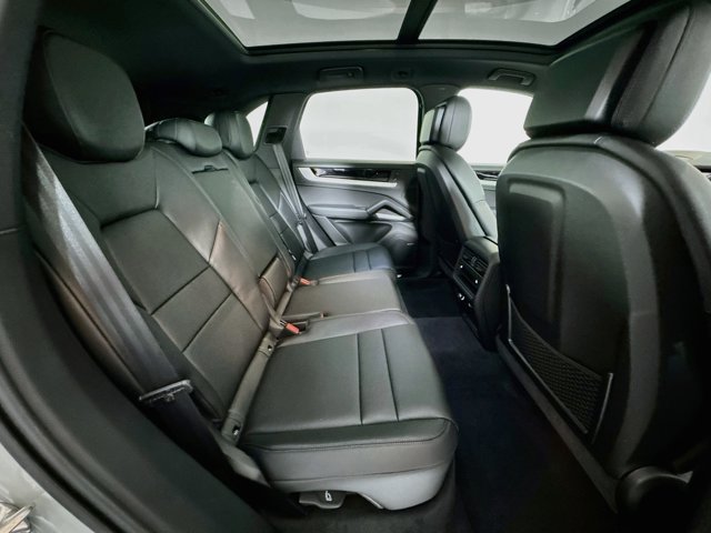 New 2026 Porsche Cayenne AWD/4WD image 24