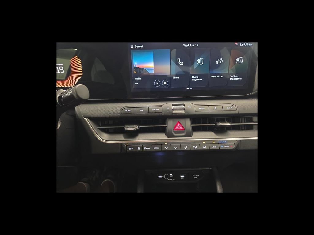 Used 2025 Kia K4 FWD image 22