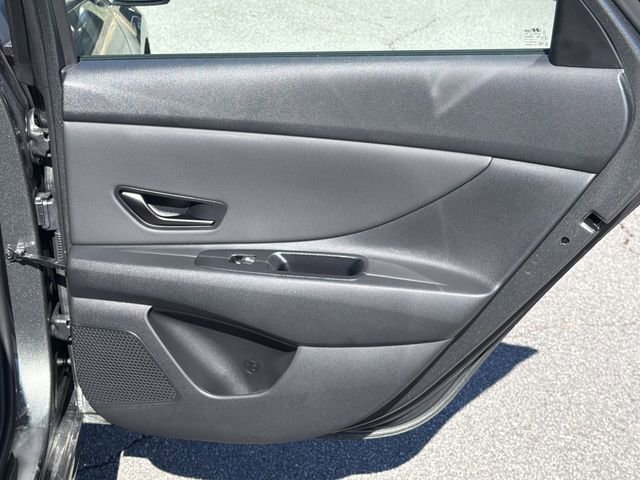 New 2026 Hyundai Elantra Limited image 16