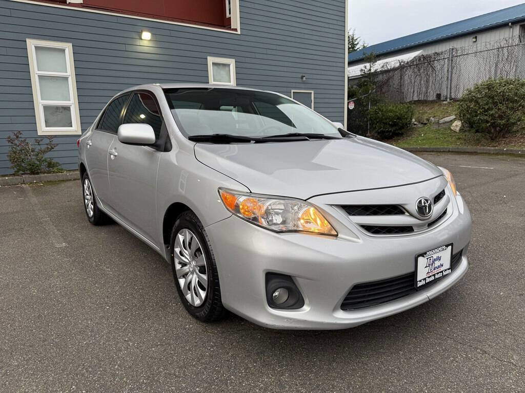 Used 2012 Toyota Corolla LE image 7