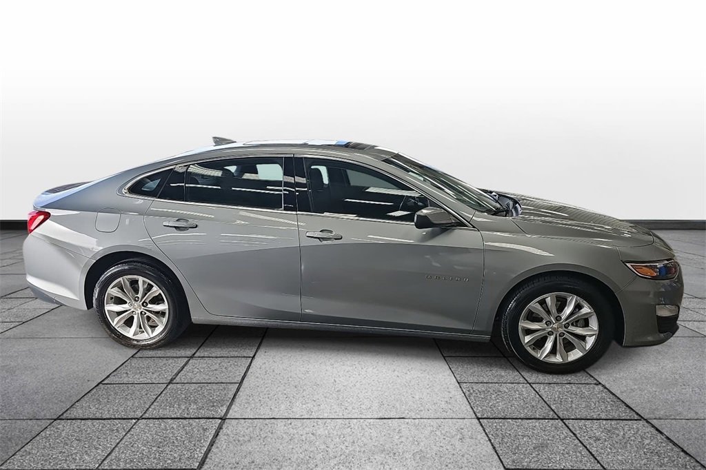 Used 2024 Chevrolet Malibu LT image 4