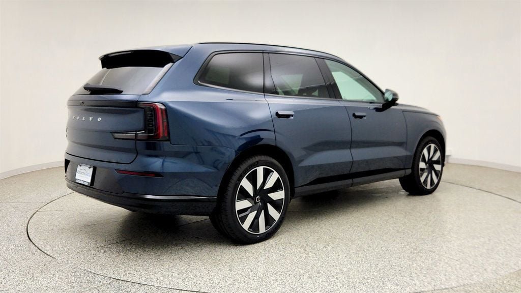 Used 2025 Volvo EX90 Plus AWD/4WD image 5