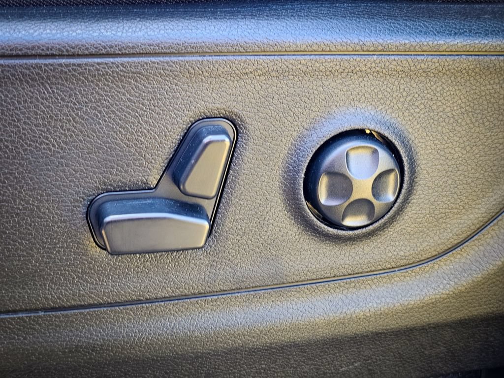 Used 2020 RAM 1500 Big Horn AWD/4WD image 16