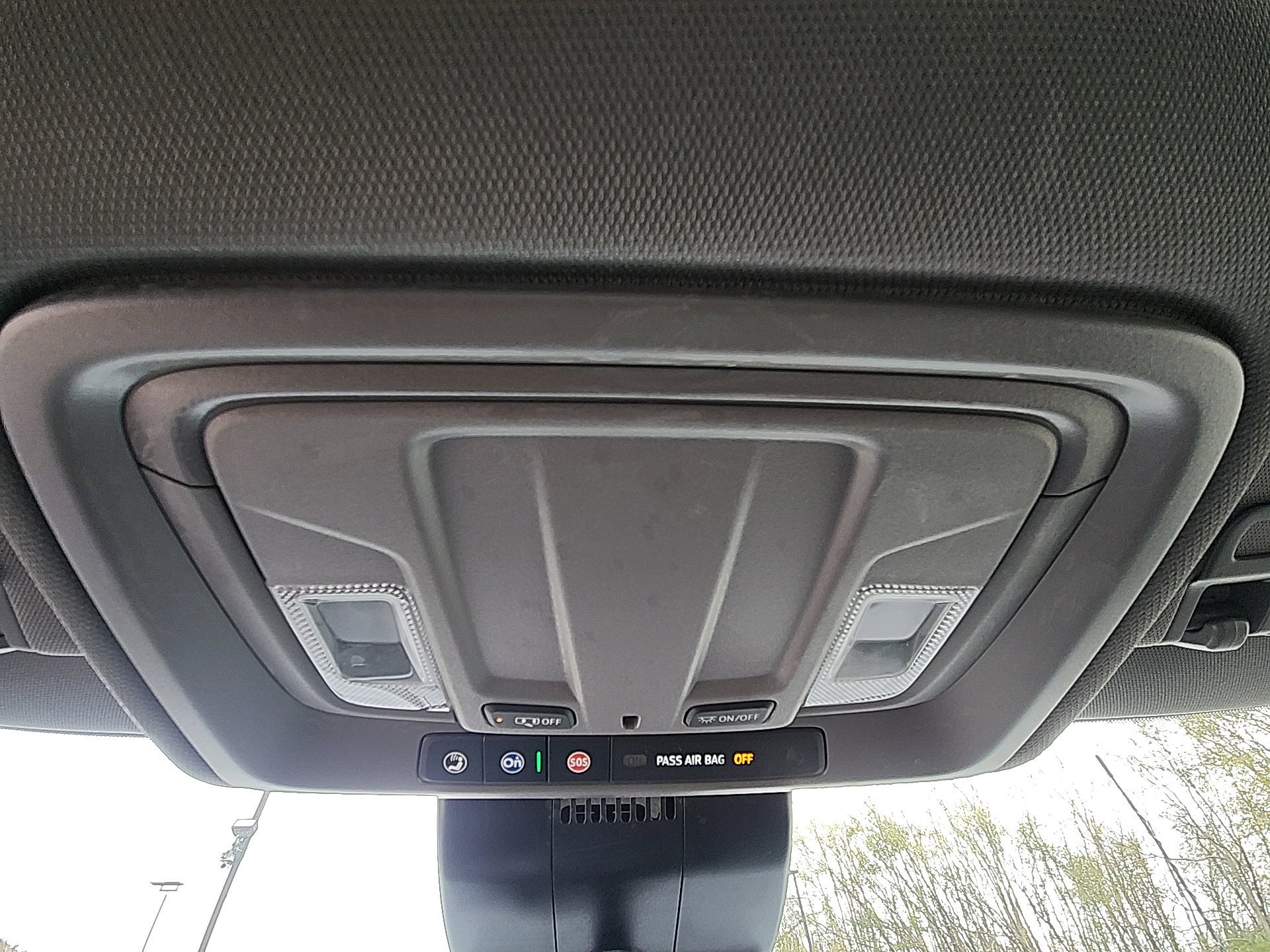 Used 2025 Chevrolet Silverado 2500 LT w/ Convenience Package image 25