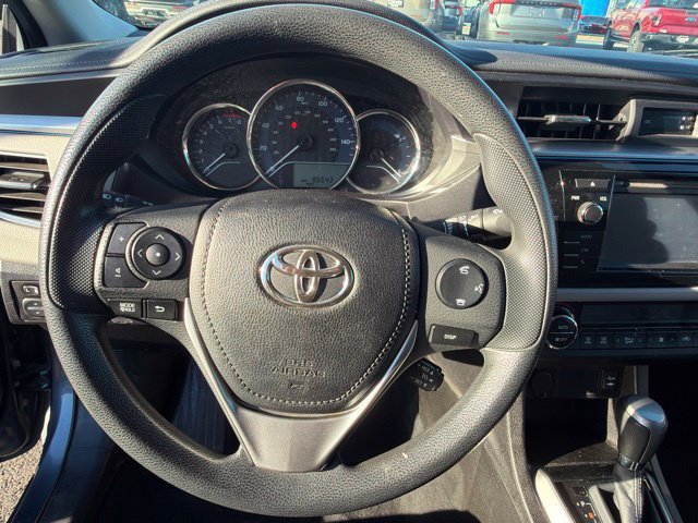 Used 2015 Toyota Corolla LE FWD image 12