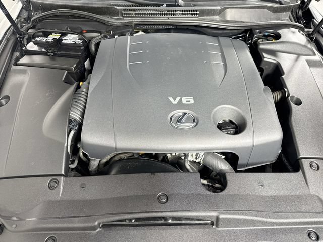 Used 2012 Lexus IS 250C w/ Luxury Pkg RWD image 28