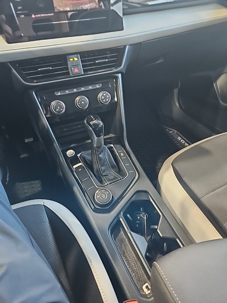 Used 2025 Volkswagen Taos S image 30