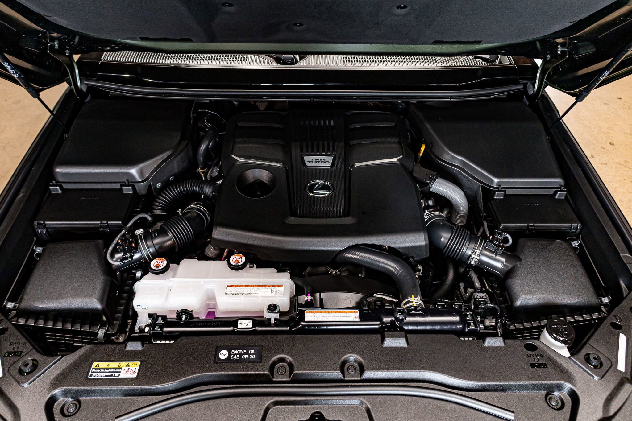 Used 2025 Lexus GX 550 w/ Cold Area Package image 29