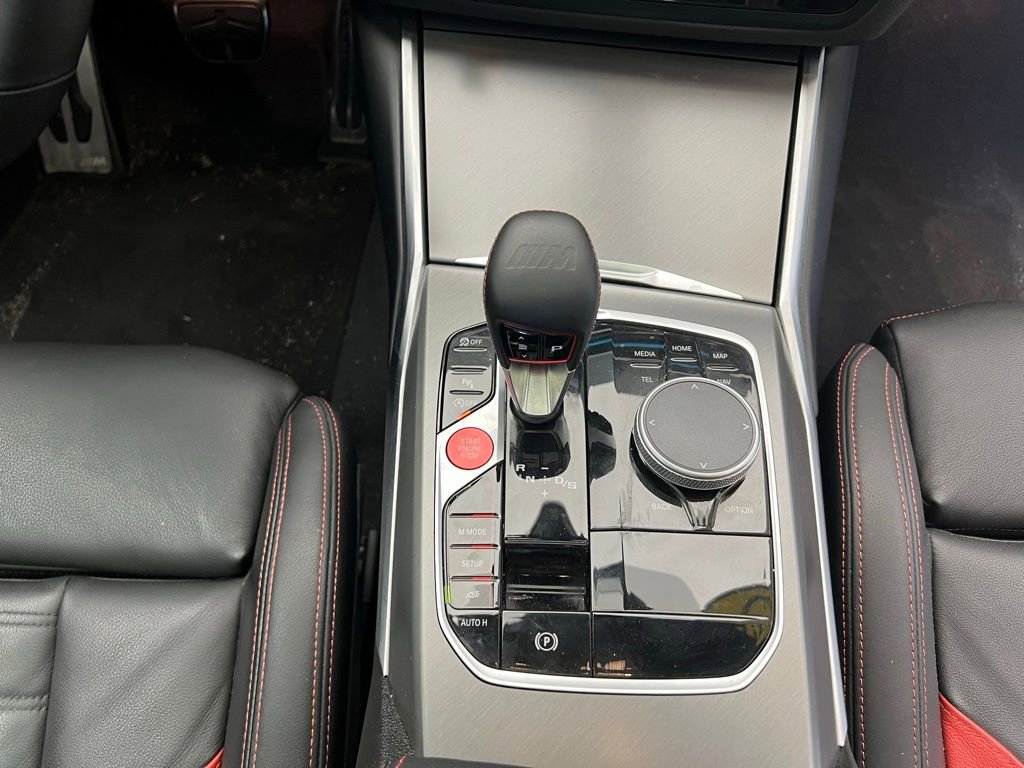 Used 2025 BMW M2 w/ Lighting Package image 11