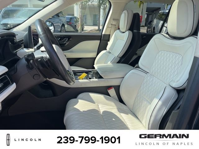 Used 2022 Lincoln Aviator Black Label AWD/4WD image 12