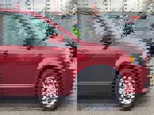 Used 2020 Dodge Grand Caravan GT image 2