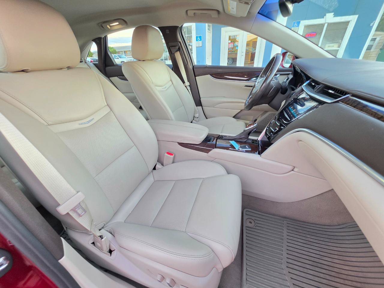 Used 2016 Cadillac XTS Luxury w/ Driver Awareness Package AWD/4WD image 27