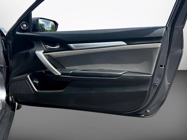 Used 2018 Honda Civic EX-L image 27
