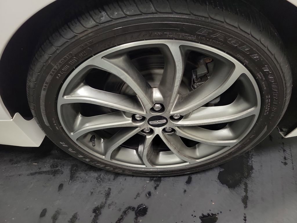 Used 2019 Lincoln MKZ Reserve w/ Reserve Plus Package image 10