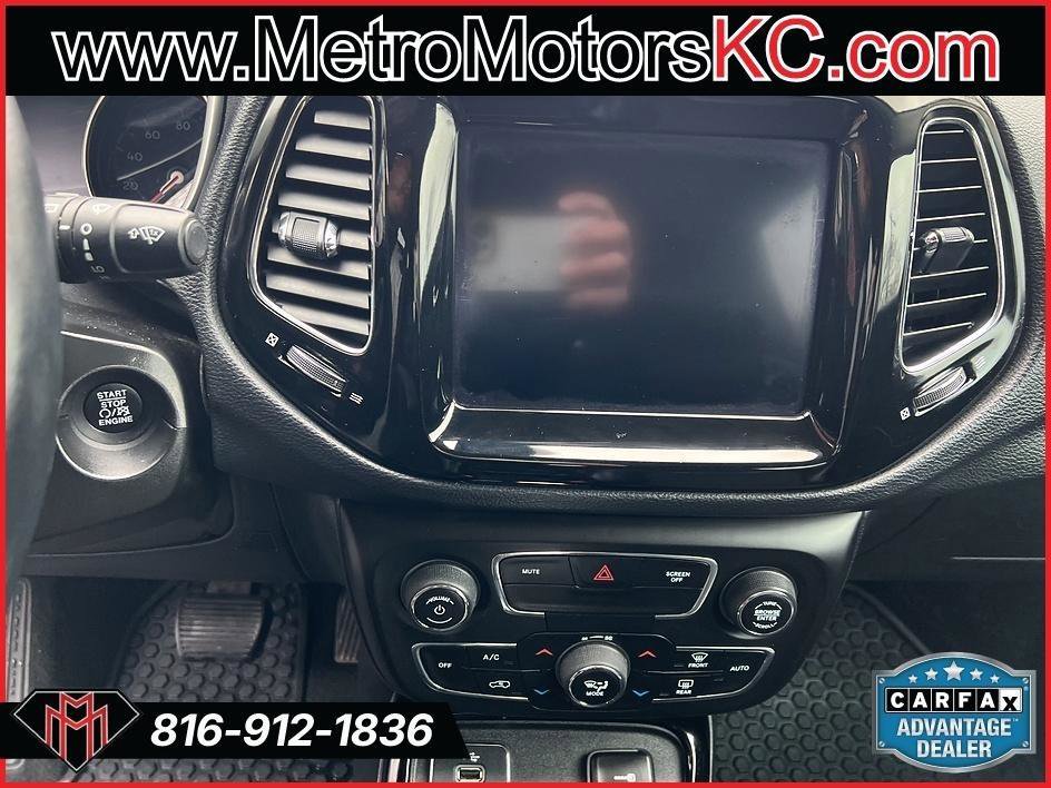 Used 2019 Jeep Compass Latitude image 27