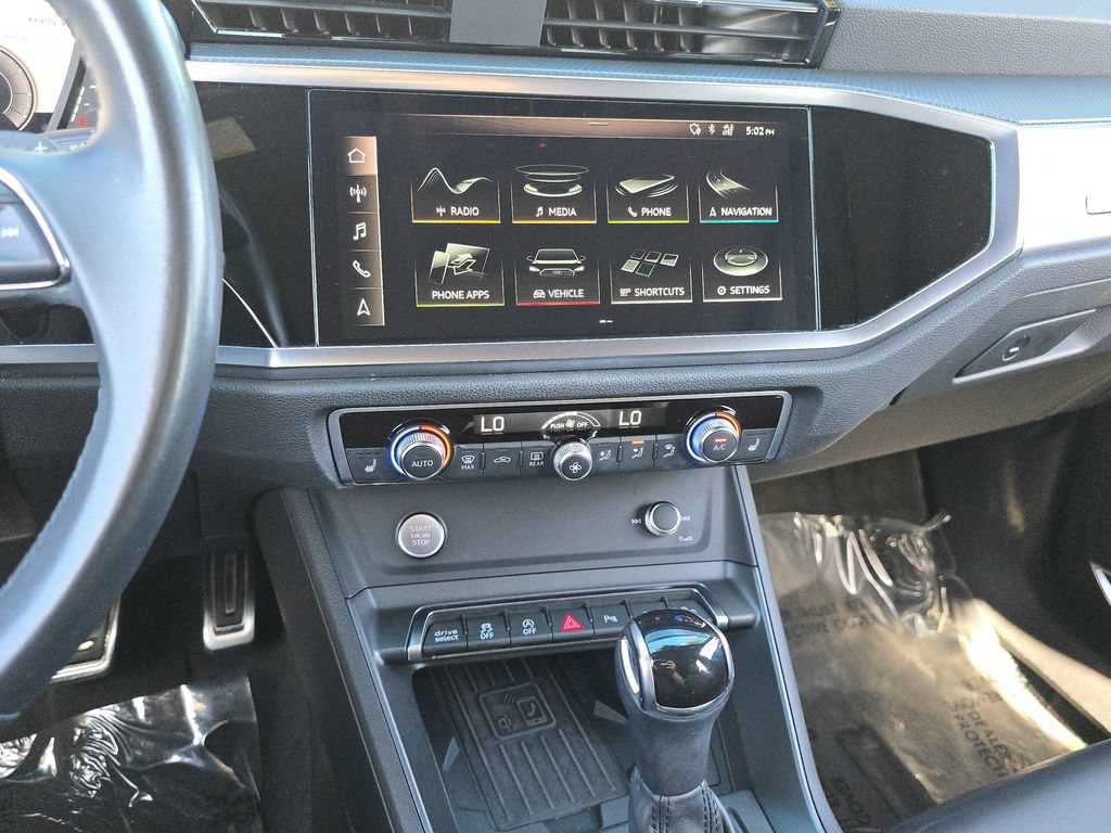 Used 2020 Audi Q3 2.0T Prestige w/ Prestige Package AWD/4WD image 26
