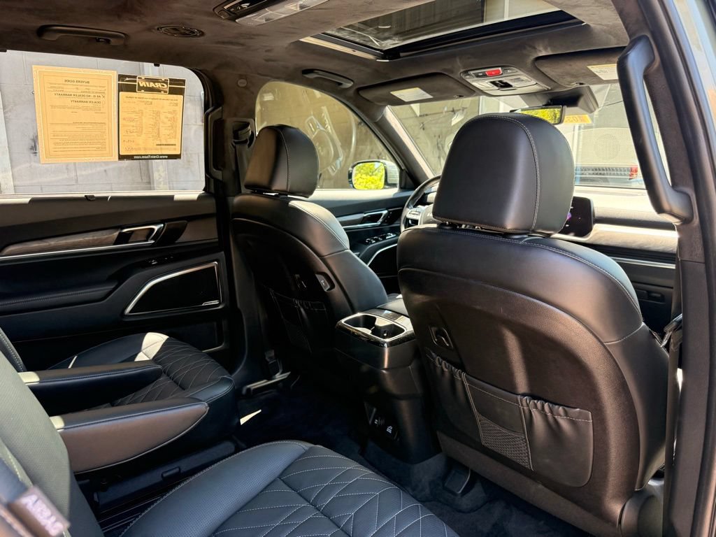 Certified 2025 Kia Telluride SX Prestige X-Line AWD/4WD image 38