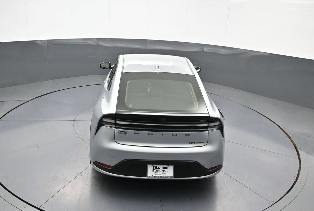 Certified 2024 Toyota Prius Prime SE image 37