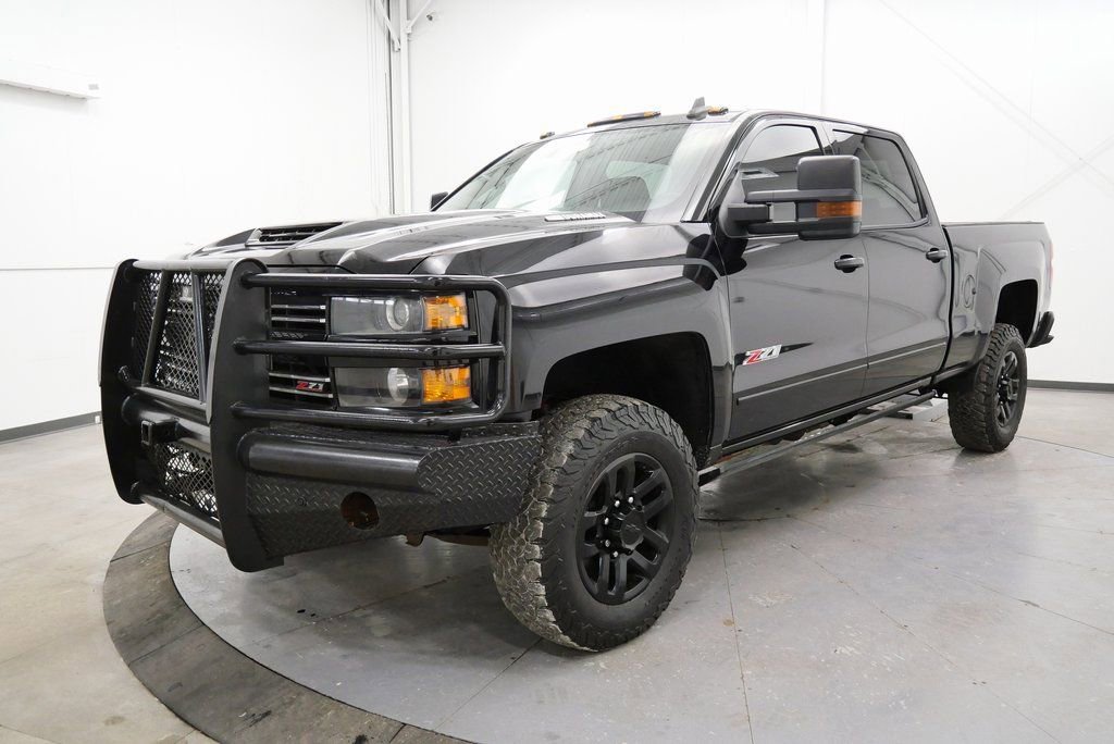 Used 2018 Chevrolet Silverado 2500 LTZ w/ Duramax Plus Package image 3