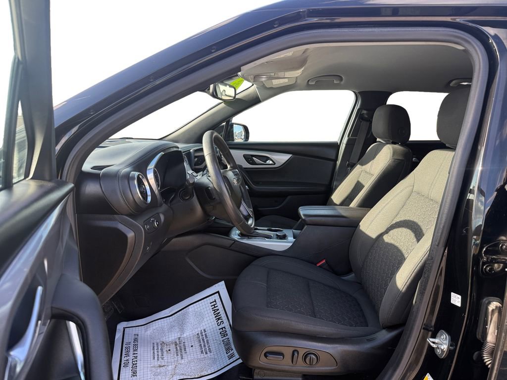Used 2022 Chevrolet Blazer LT image 9