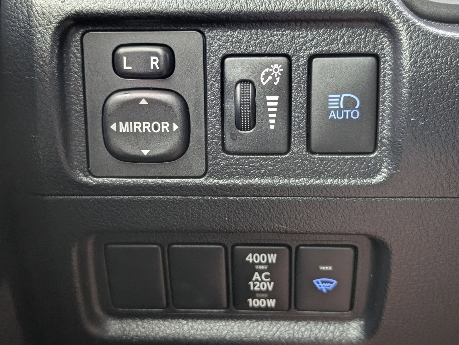 Used 2024 Toyota 4Runner SR5 Premium AWD/4WD image 23